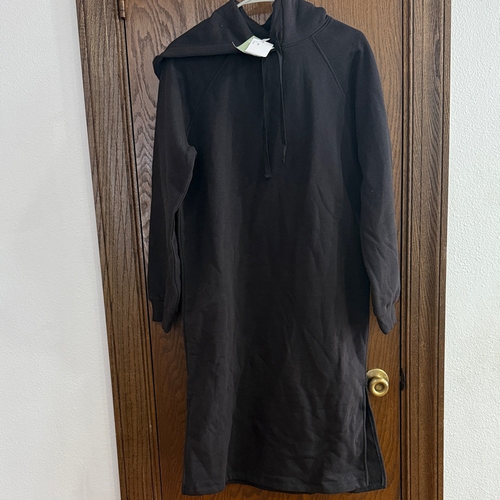 H&M new with tags Black Hooded Long Sleeve Dress